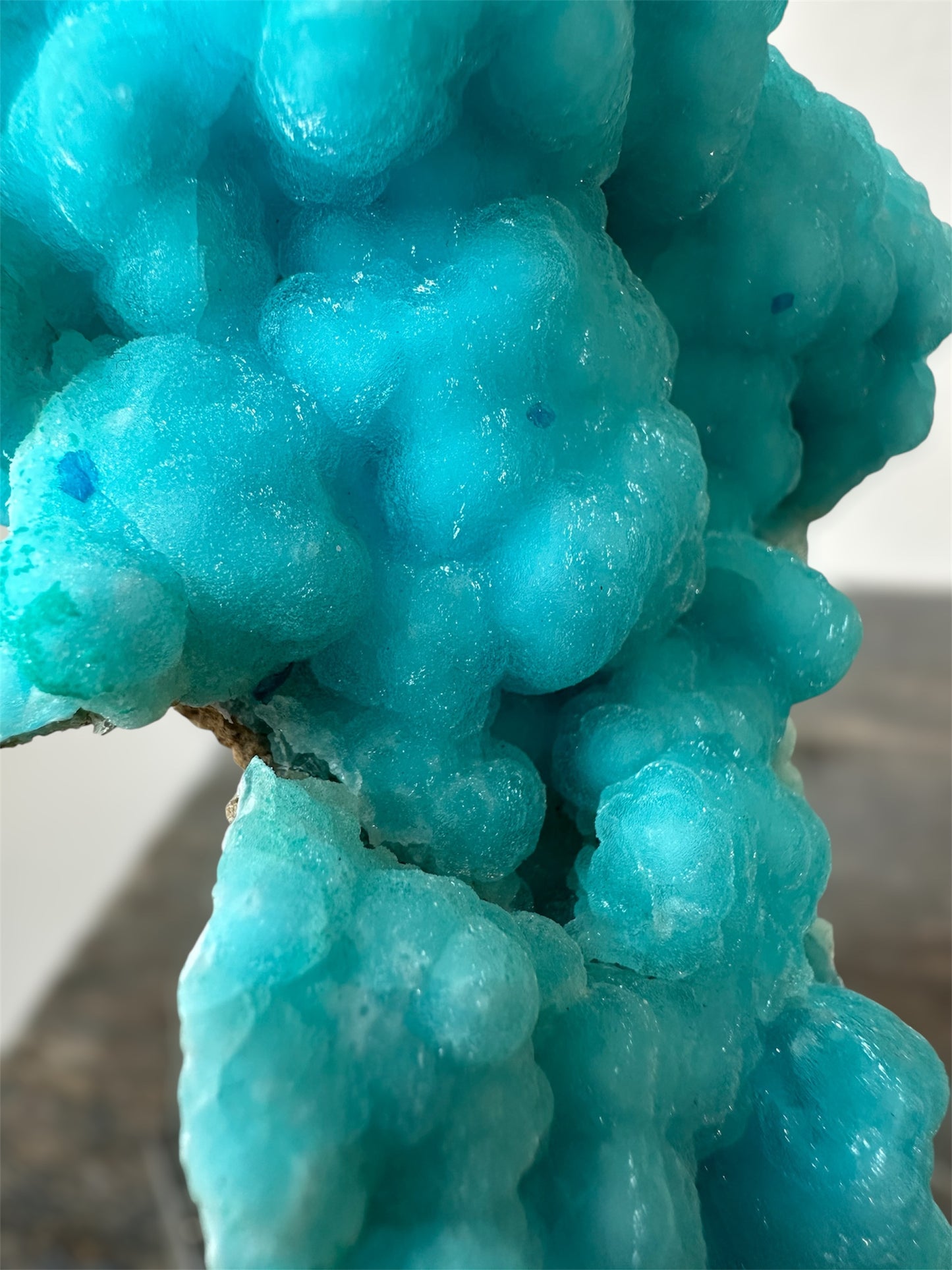 Hemimorphite with Veszelyite, DR Congo