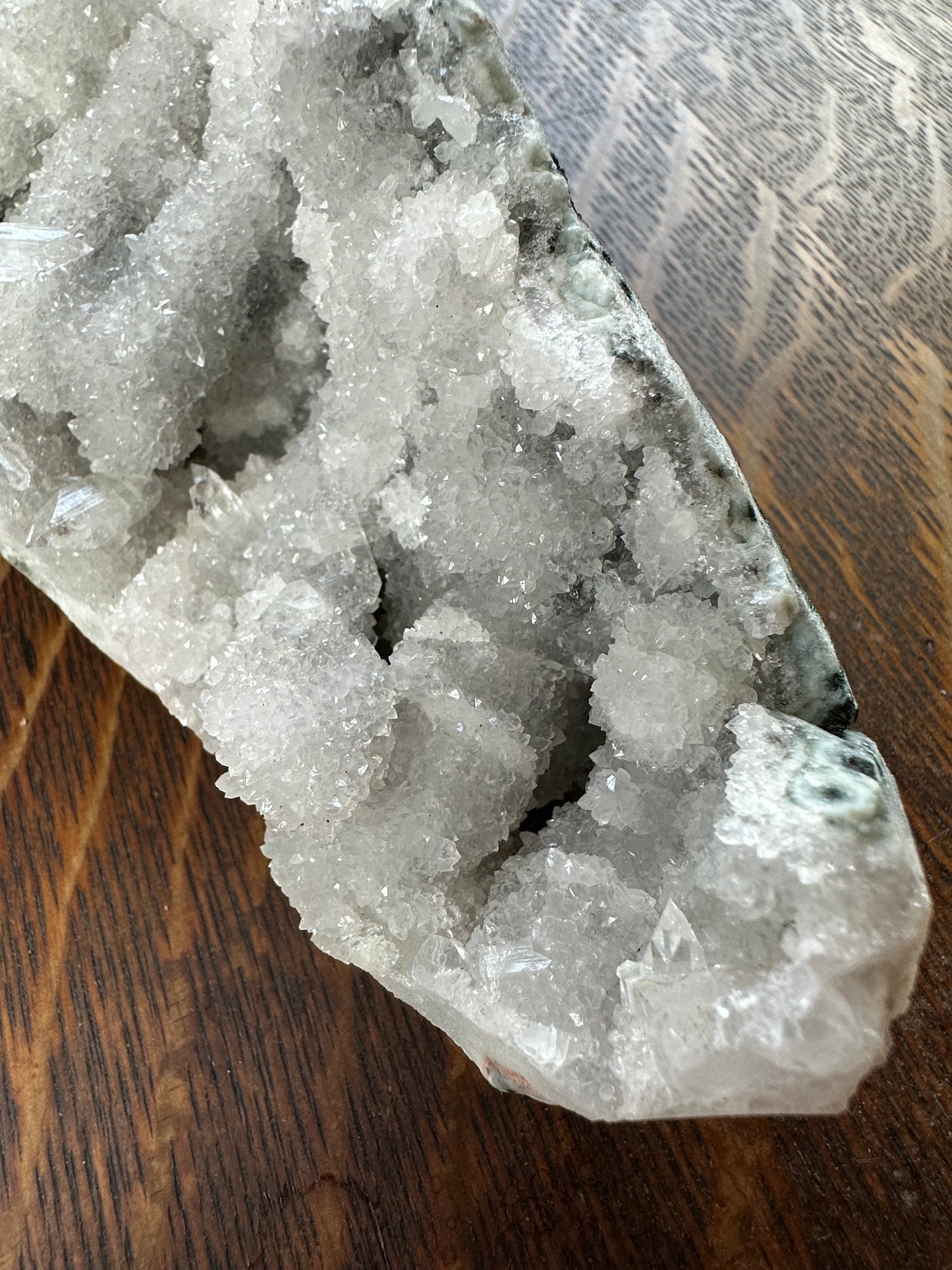 Apophyllite on Quartz (double-terminated)