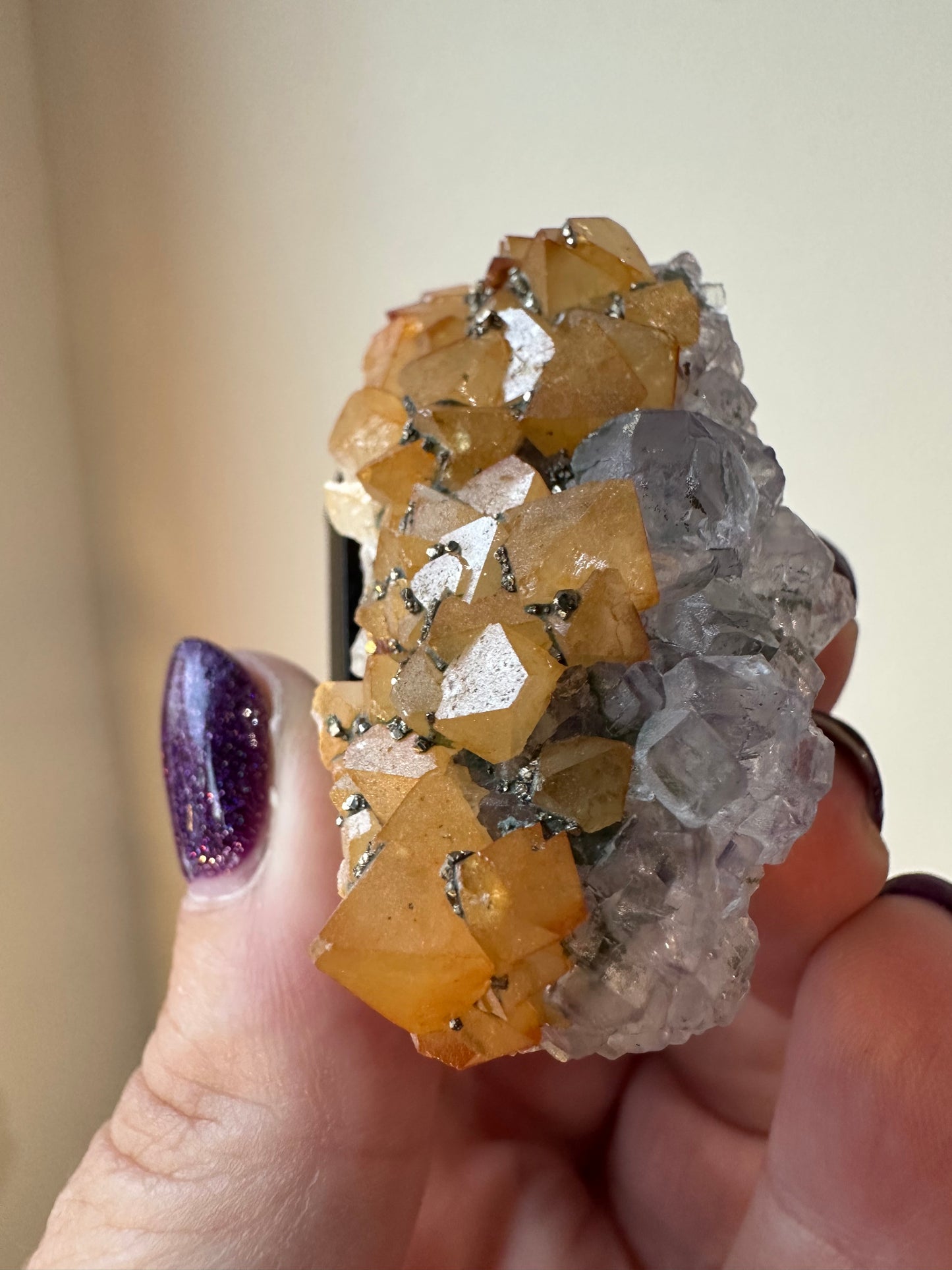 Scheelite, Fluorite
