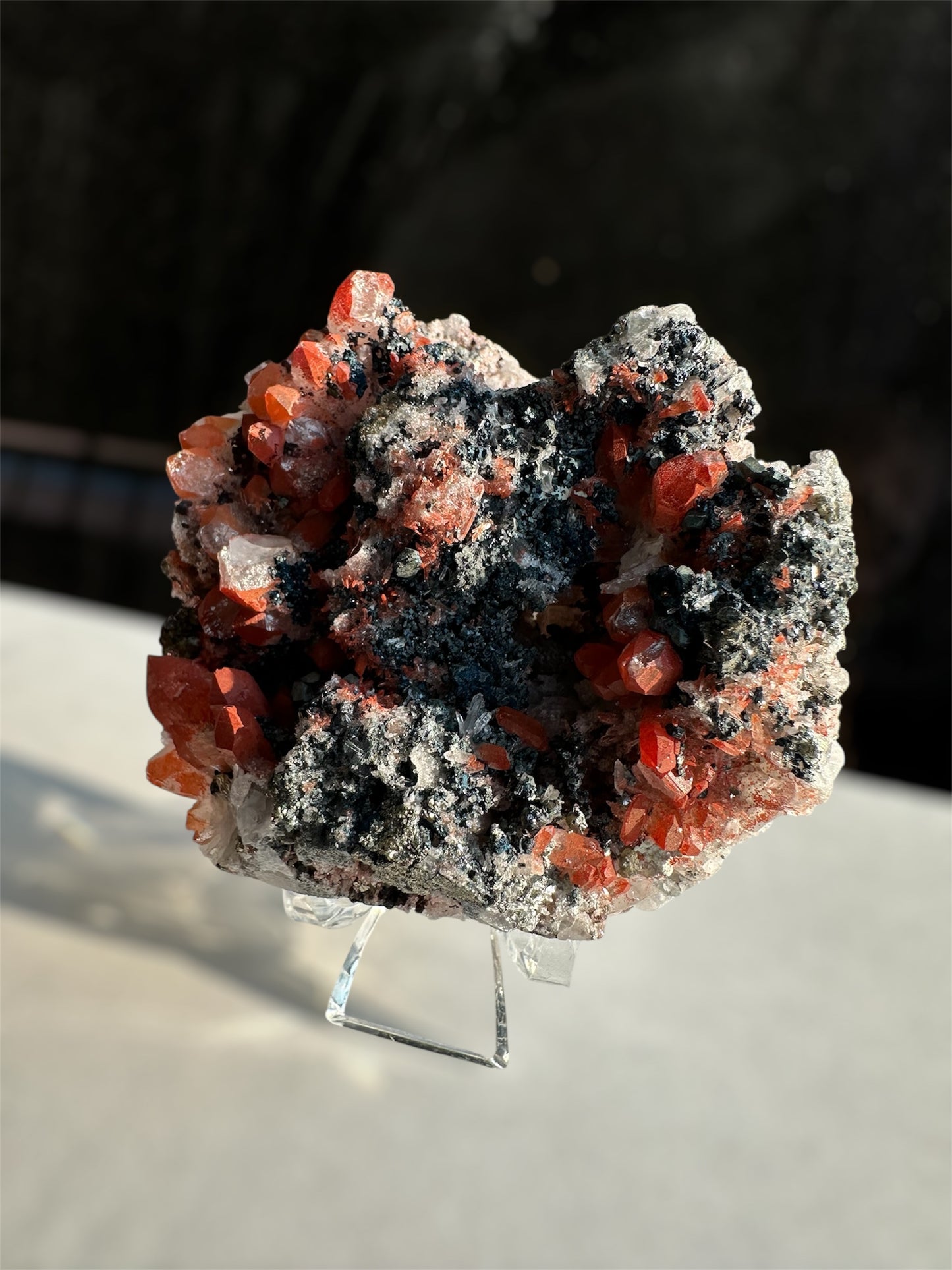 hematite-included Quartz, associated minerals: Jiangxi, China