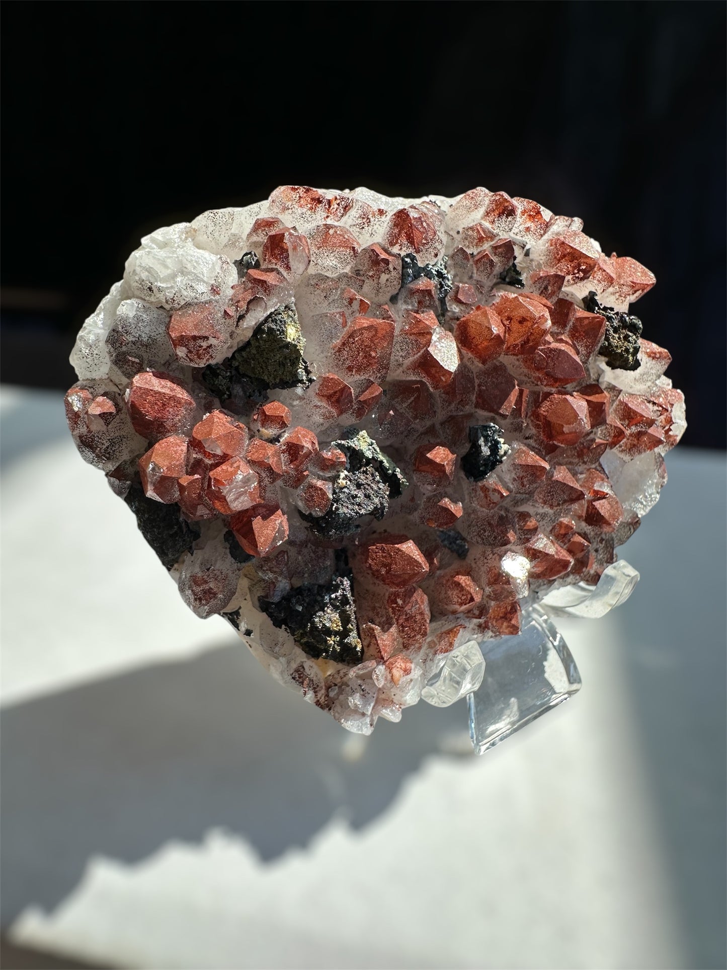 hematite-included Quartz, galena, chalcopyrite: Jiangxi, China