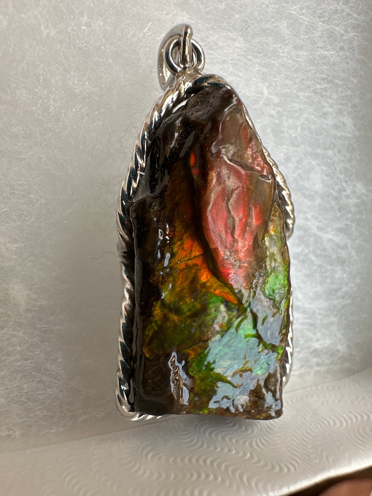 Ammolite in Silver pendant