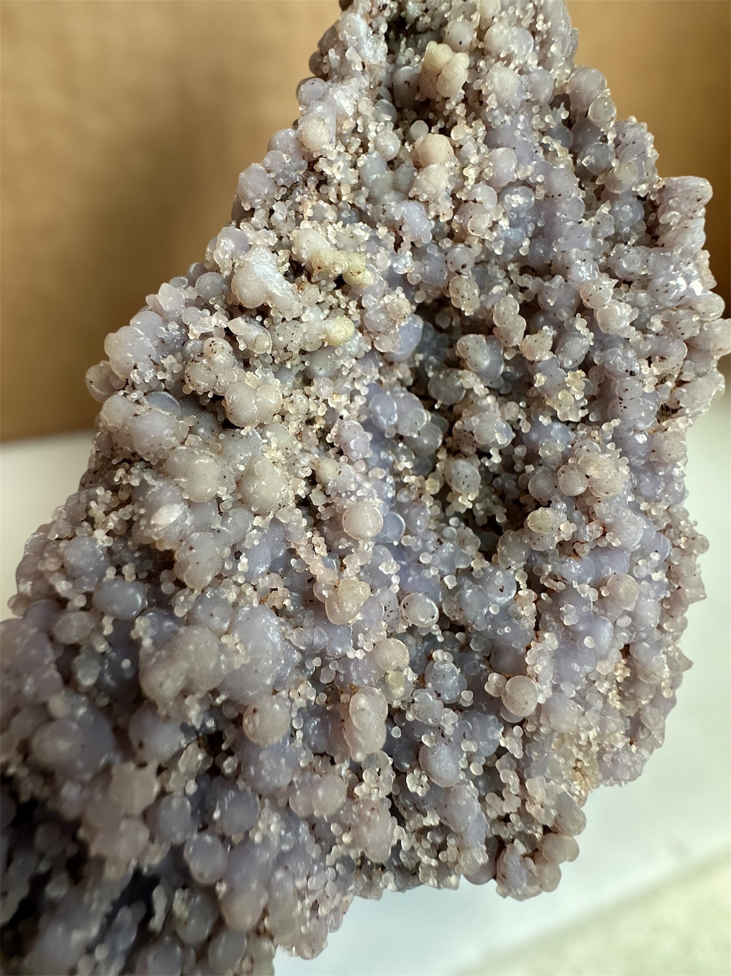 “Grape Agate” free-standing pyramid