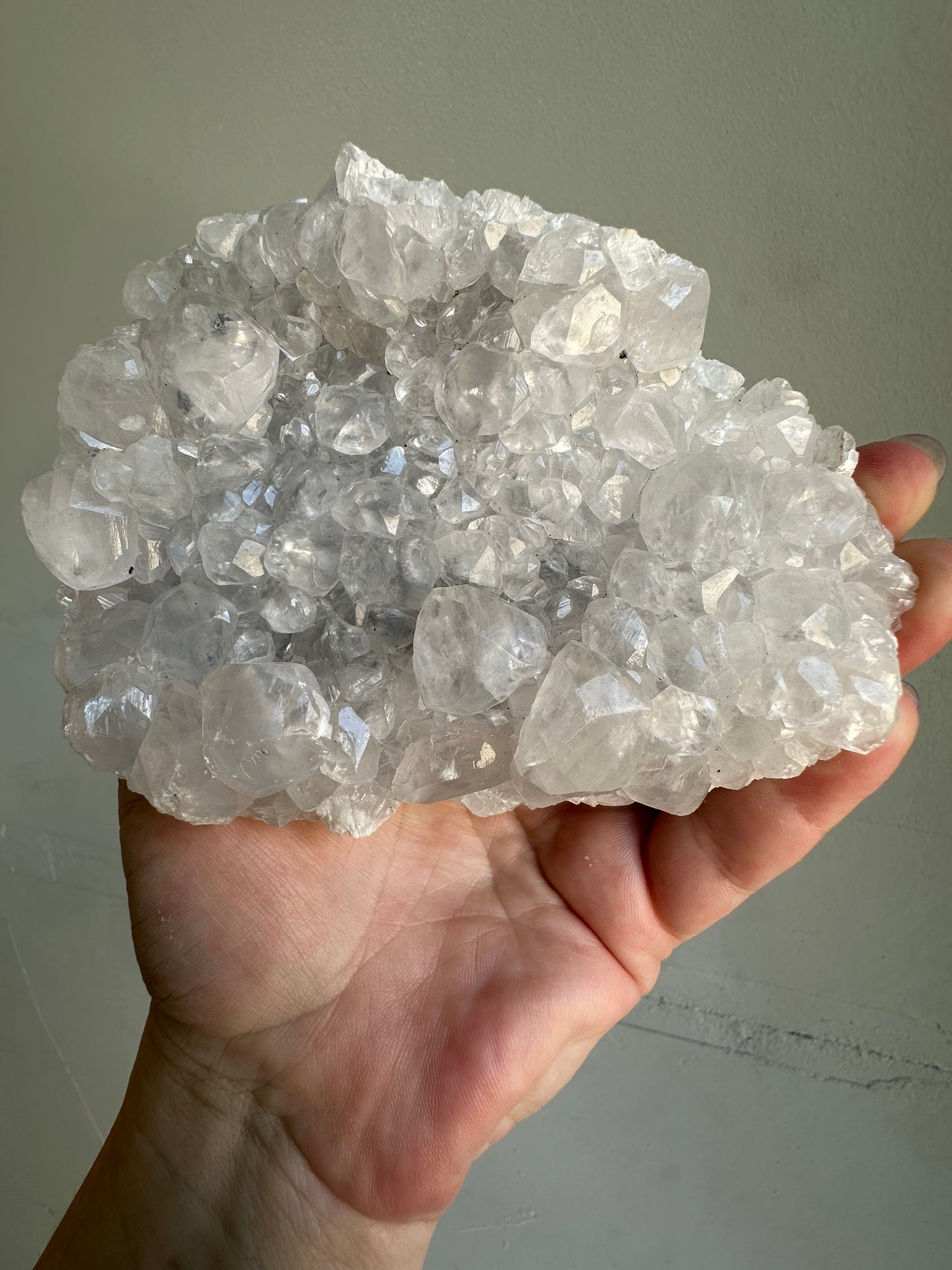 Mangano Calcite (pink under UV)