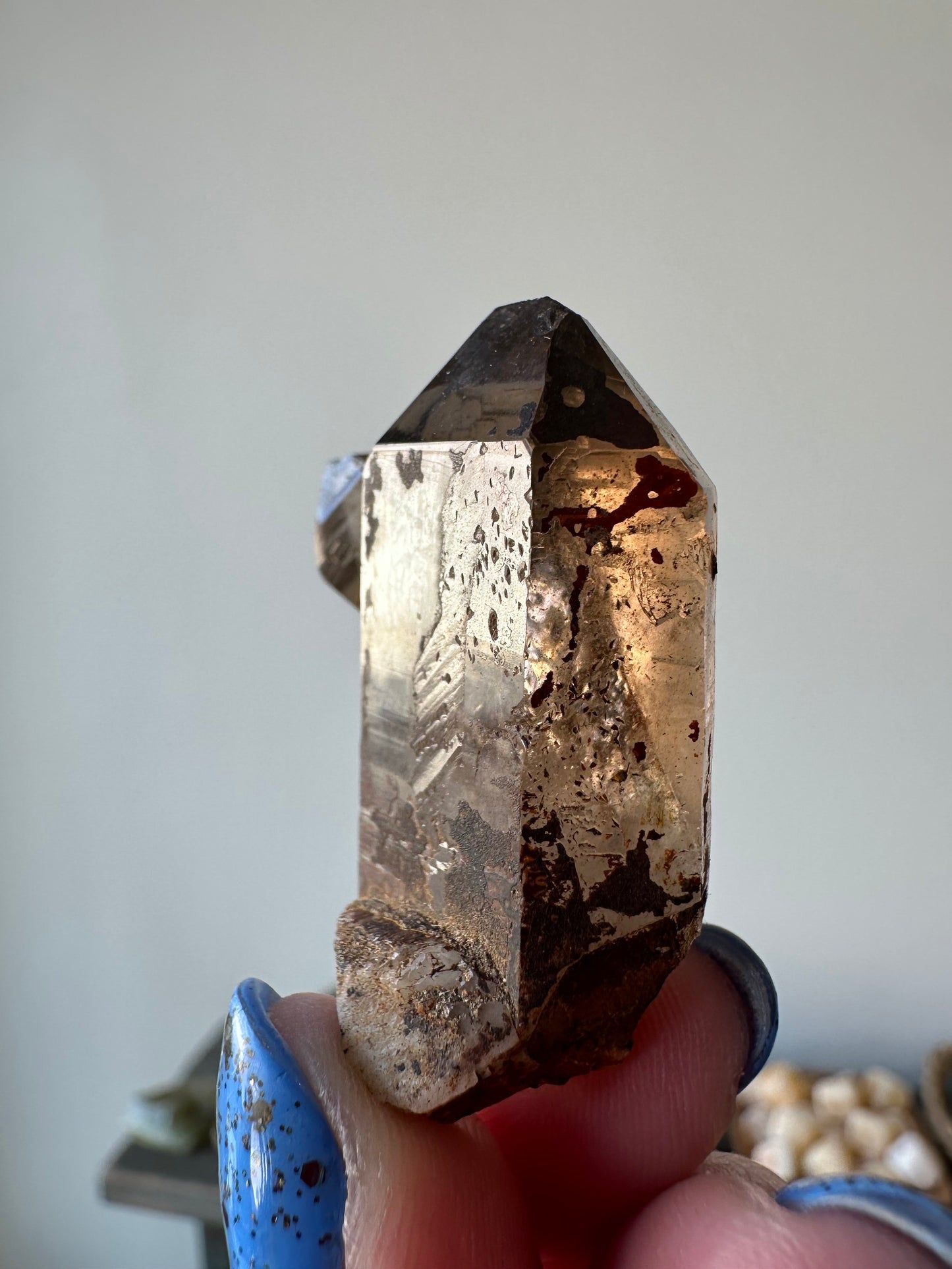 Tabby smoky quartz, shovelhead termination. Malawi