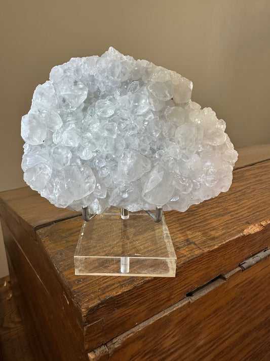 Mangano Calcite (pink under UV)
