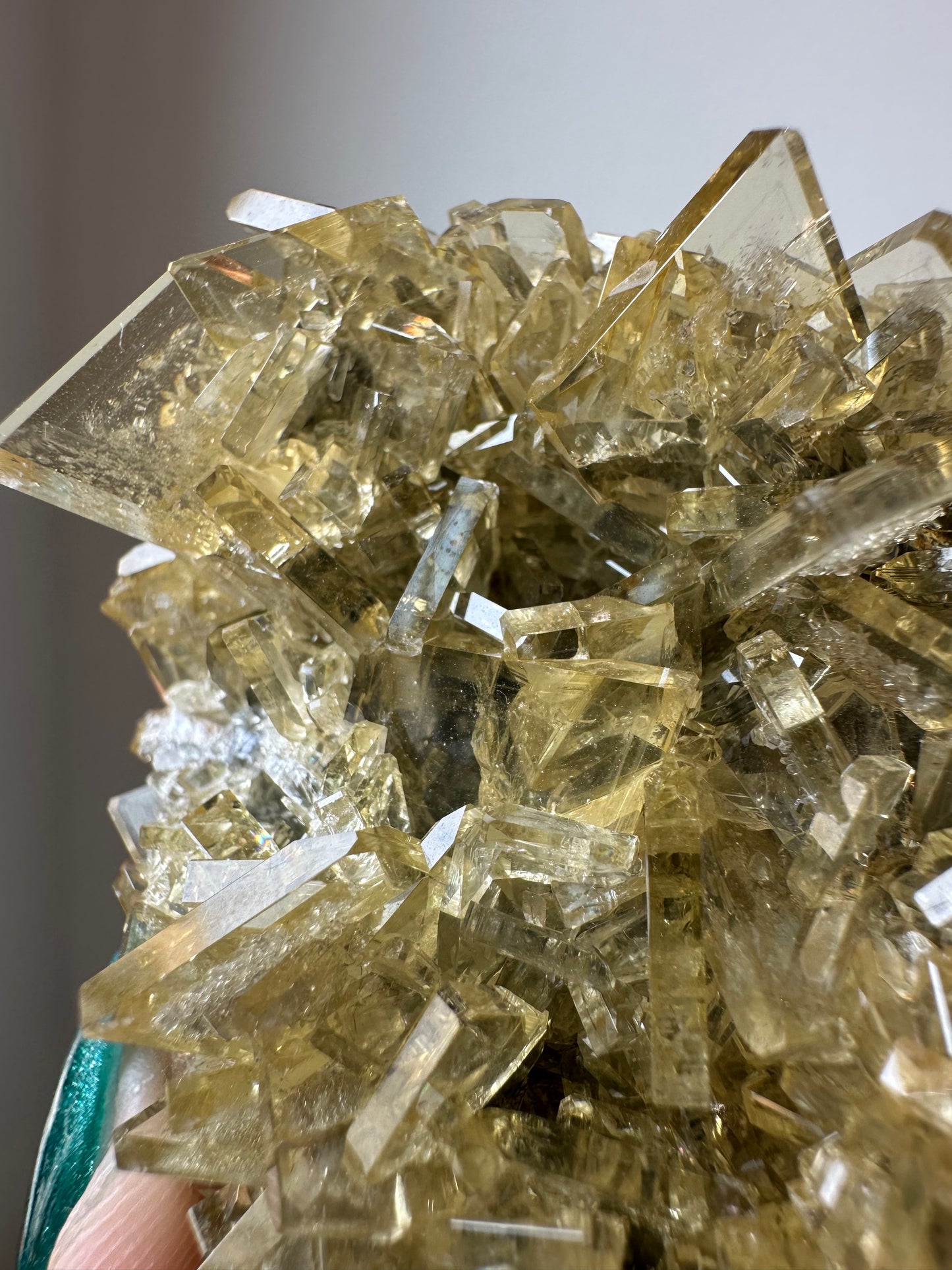 gemmy, tabular Baryte, Meikle Mine, Nevada