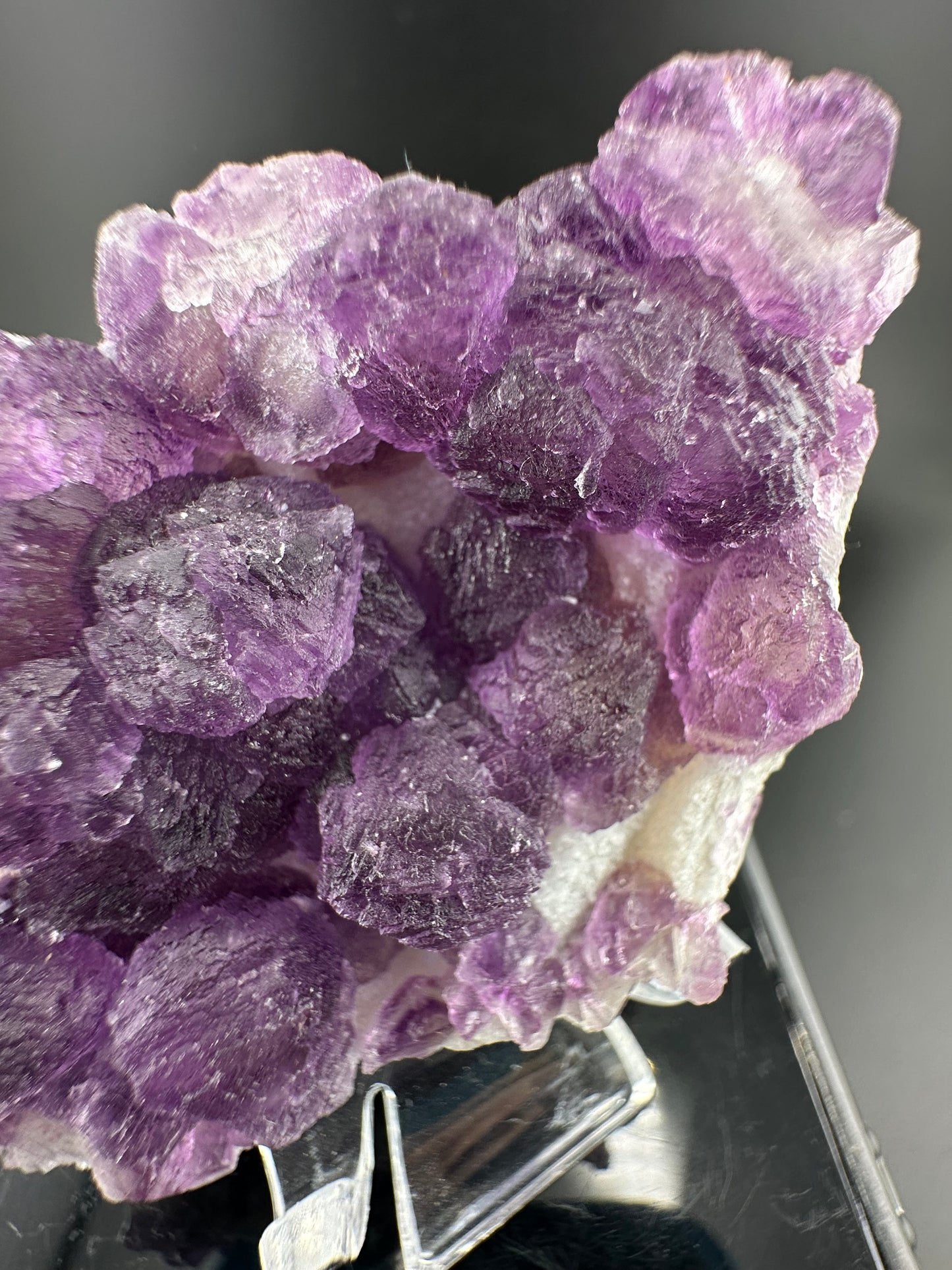 “Grape” Fluorite from Yiwu, Zheijiang. small pocket find