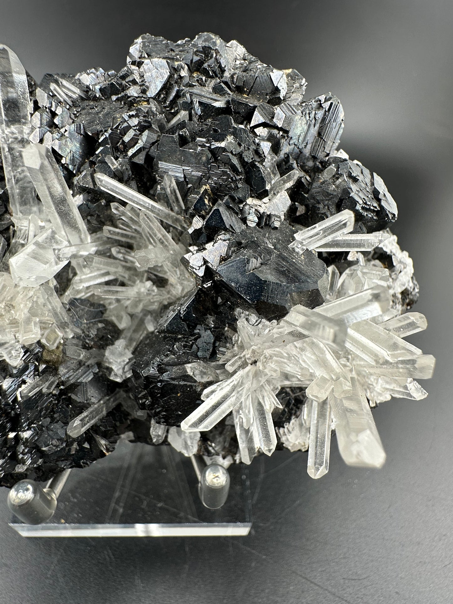 Quartz, Sphalerite: Pasco, Peru