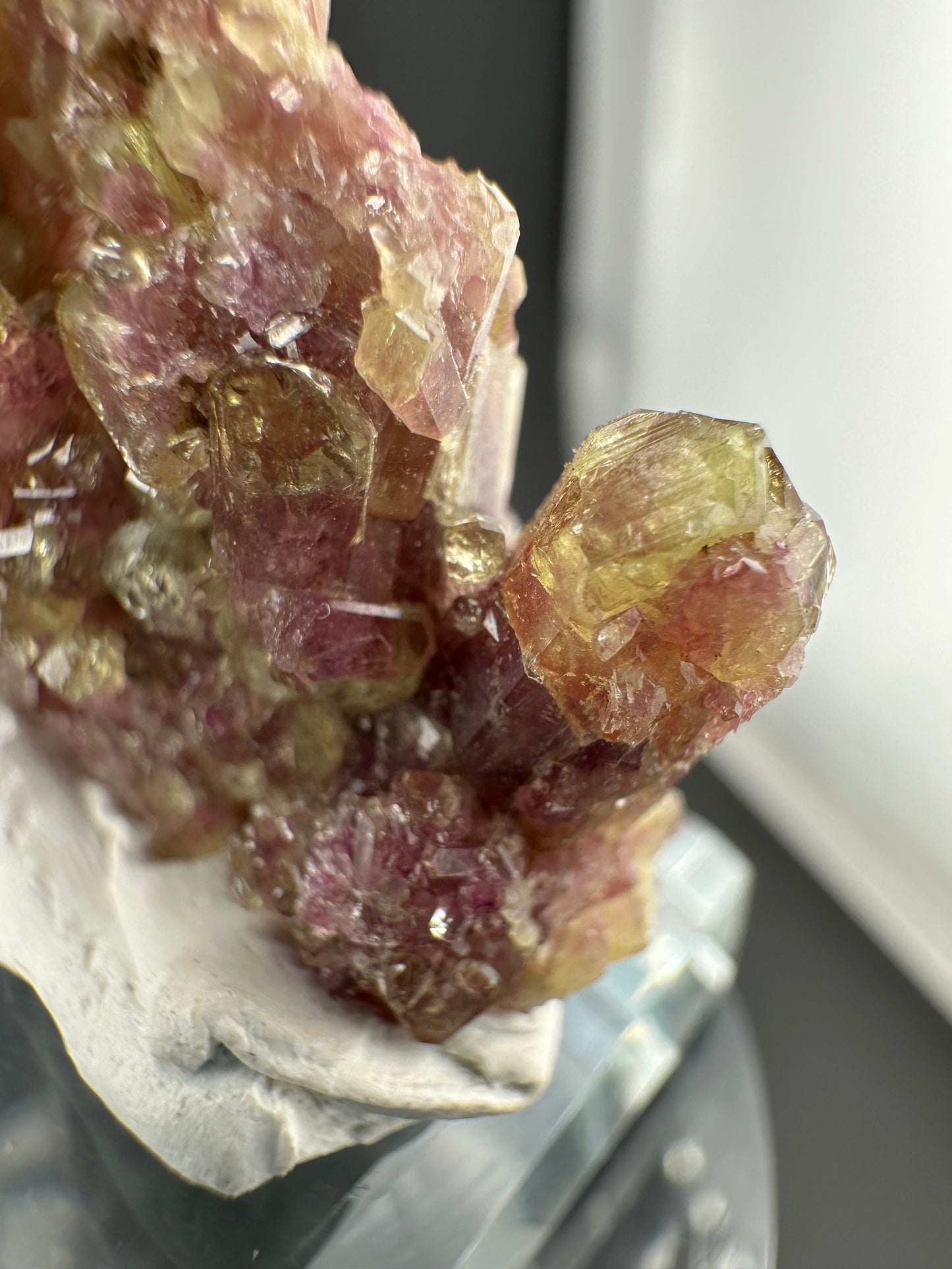 Manganese-rich Vesuvianite (bi-colour), Jeffrey Mine, Canada