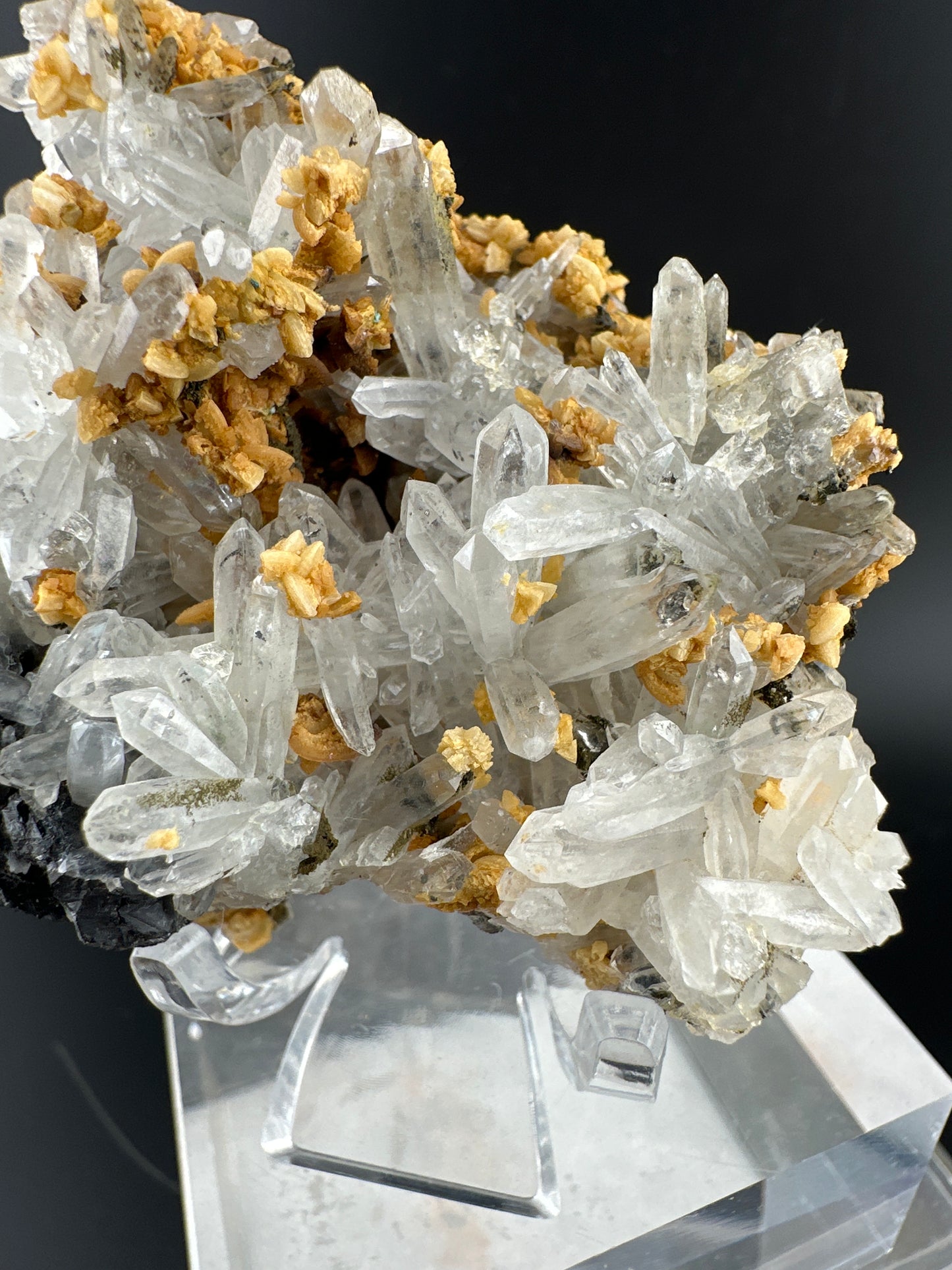 Quartz, Siderite, Galena: Bulgaria