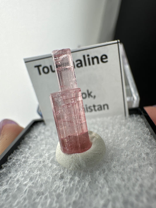 Pink Tourmaline tower: Paprock