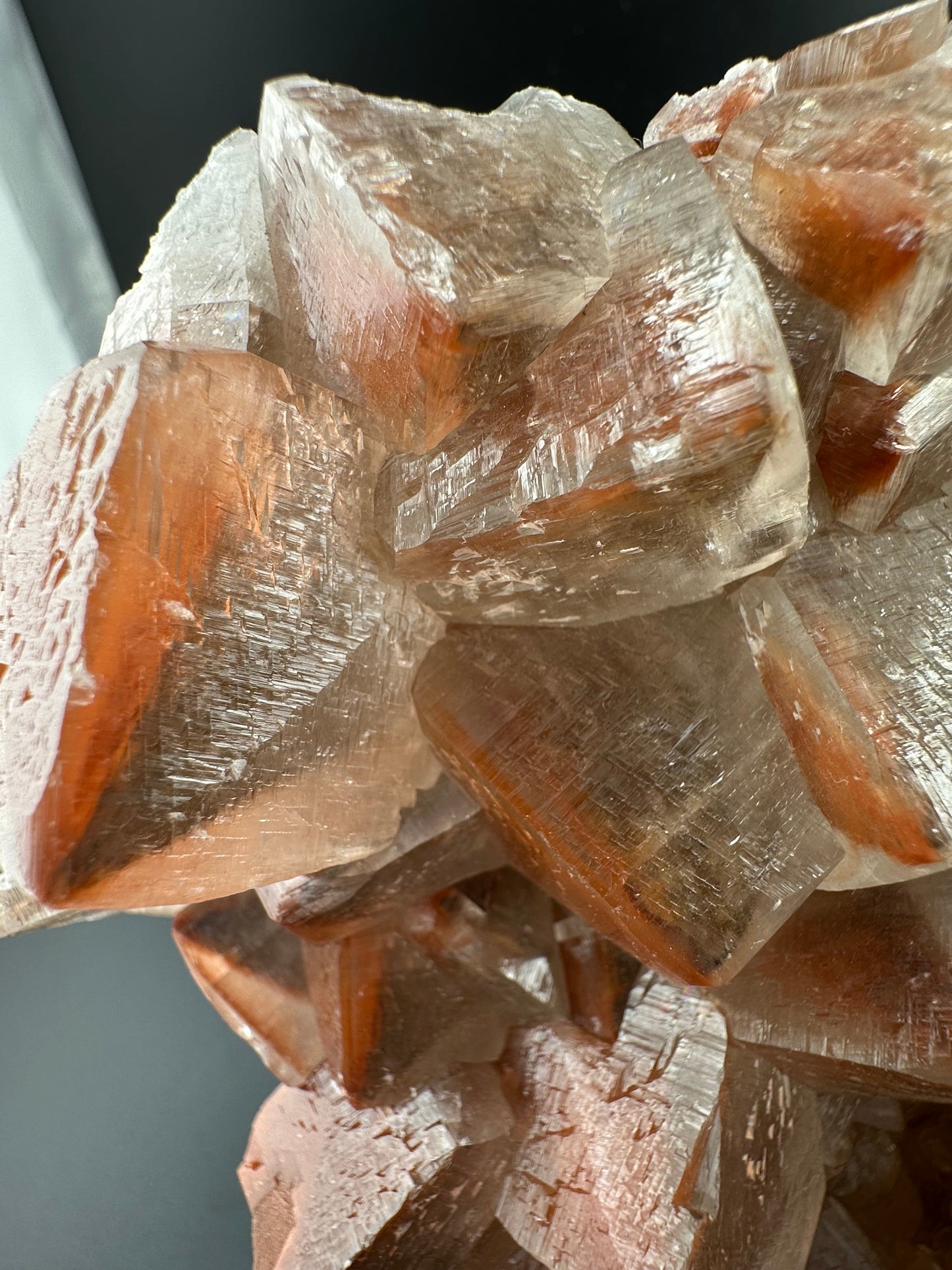 large cubic calcite cluster “heart” from Daye, Hubei, China