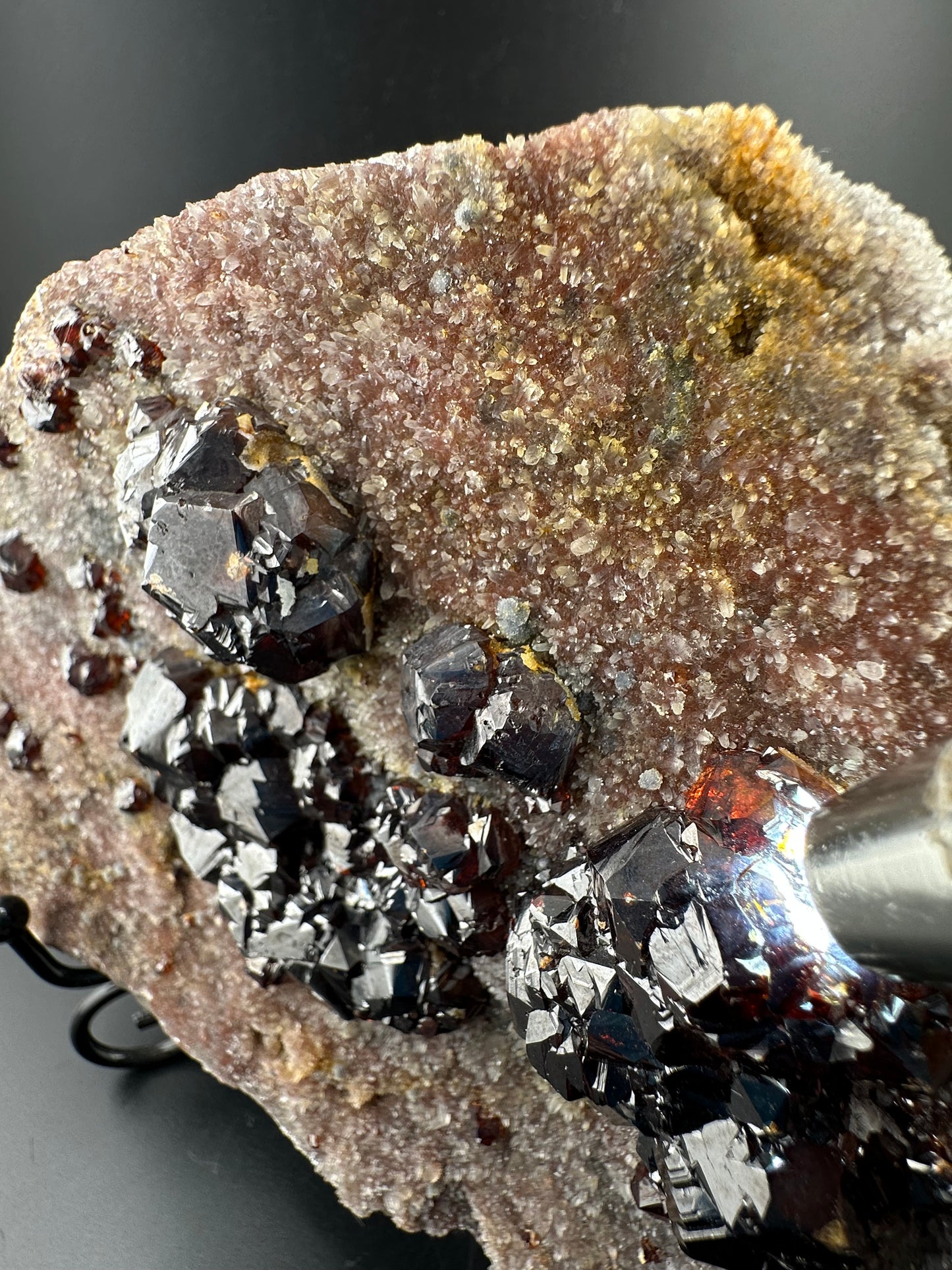 Gemmy Red Sphalerite on Quartz: Shuikoushan, Hunan, China