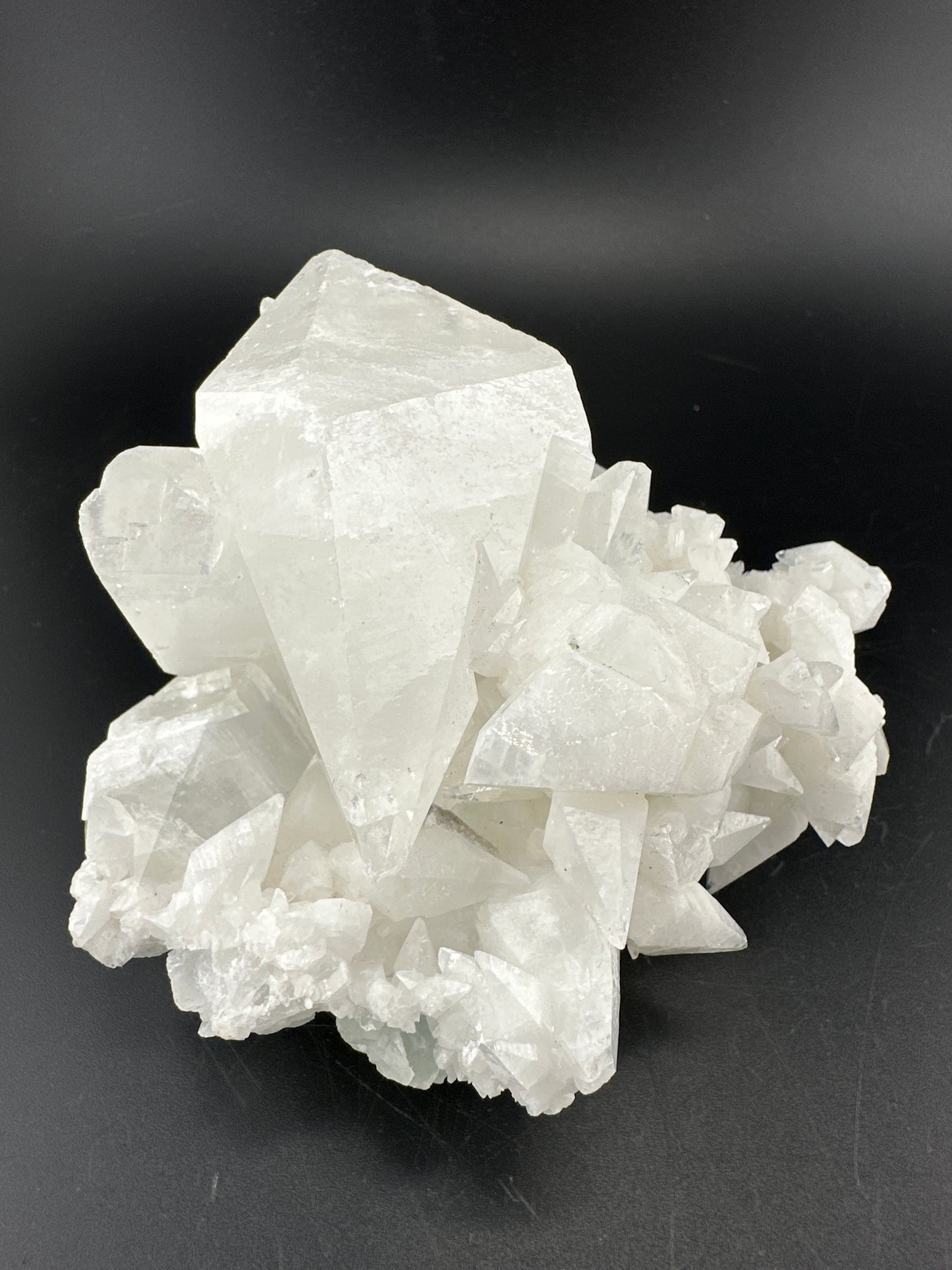 Twinned, Double-Terminated white calcite cluster, XHL
