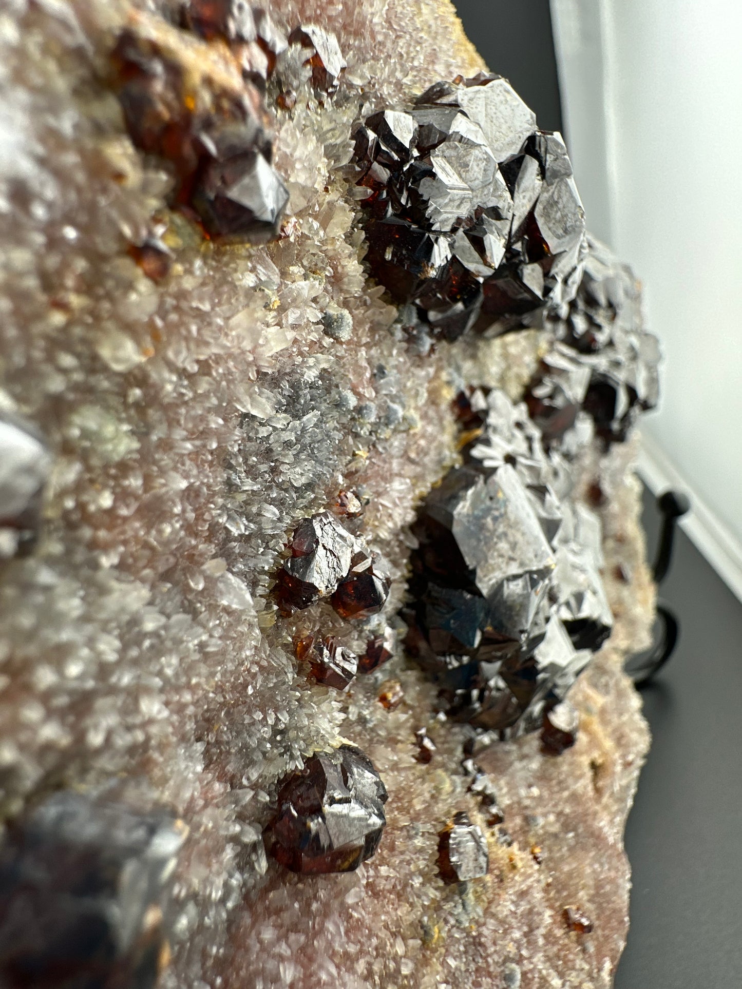 Gemmy Red Sphalerite on Quartz: Shuikoushan, Hunan, China