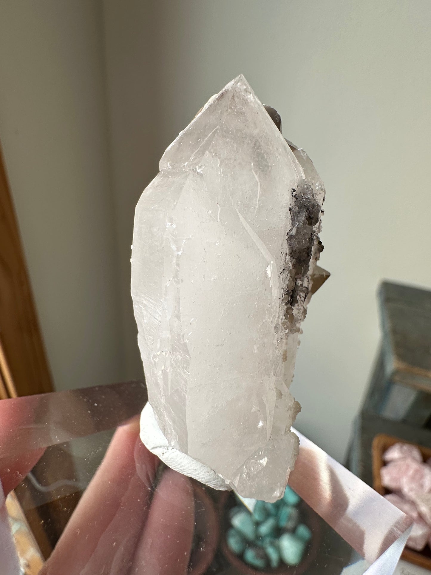 Scheelite on Quartz, YGX