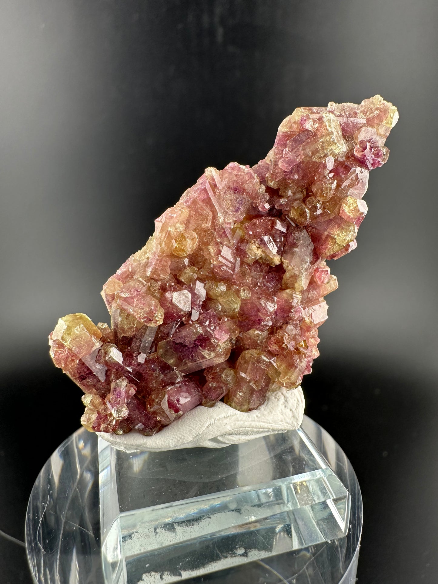 Manganese-rich Vesuvianite (bi-colour), Jeffrey Mine, Canada