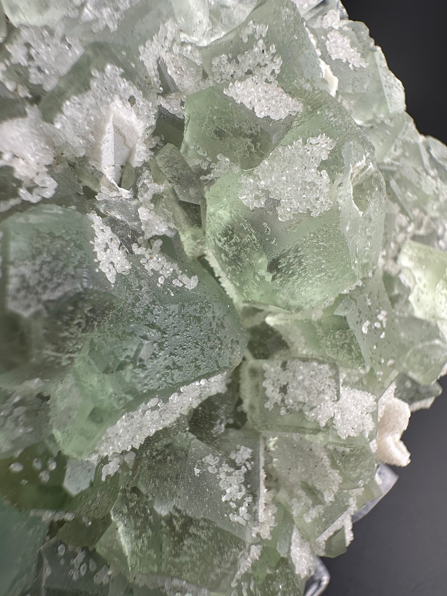 Modified edge (beveled) Fluorite with Quartz, Fujian