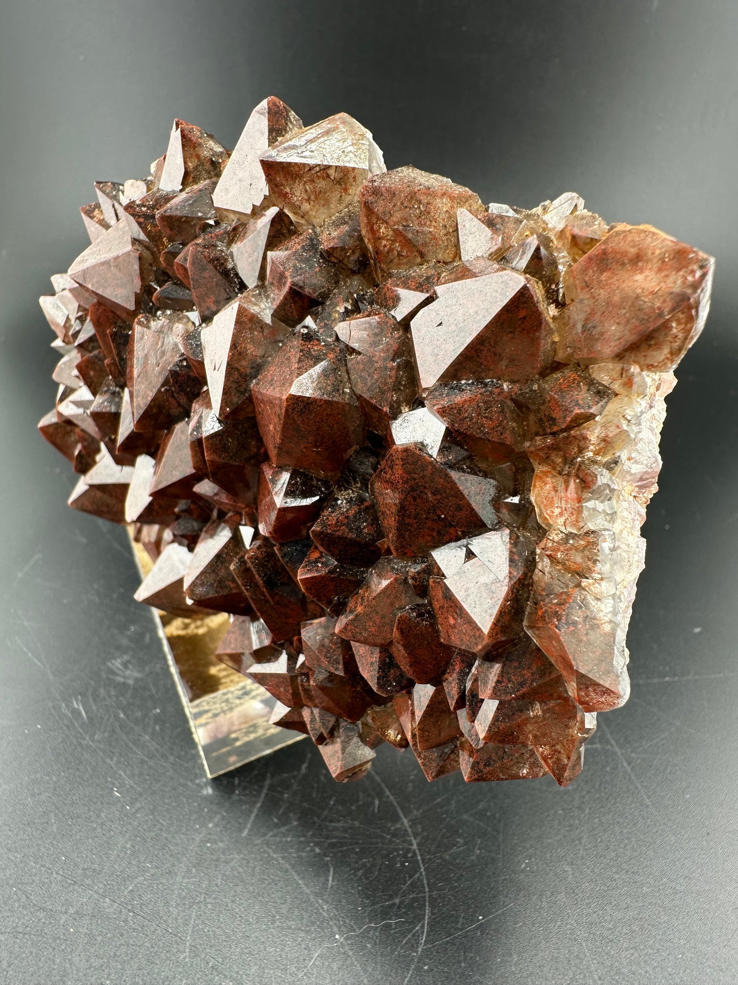 Road Cut Thunder Bay hematite-included Smoky Quartz, Amethyst