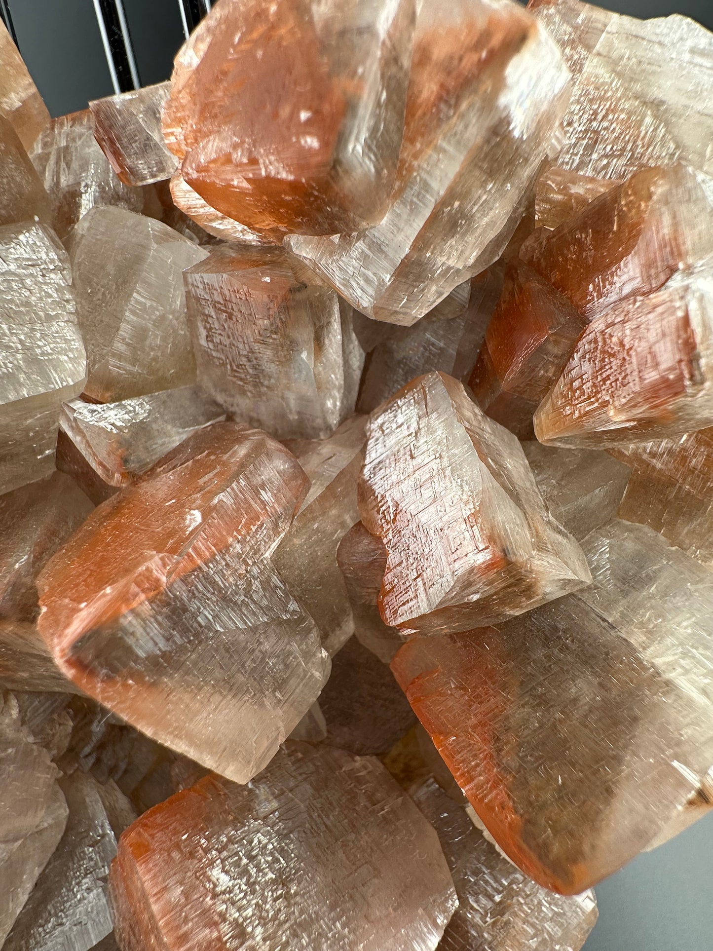 large cubic calcite cluster “heart” from Daye, Hubei, China