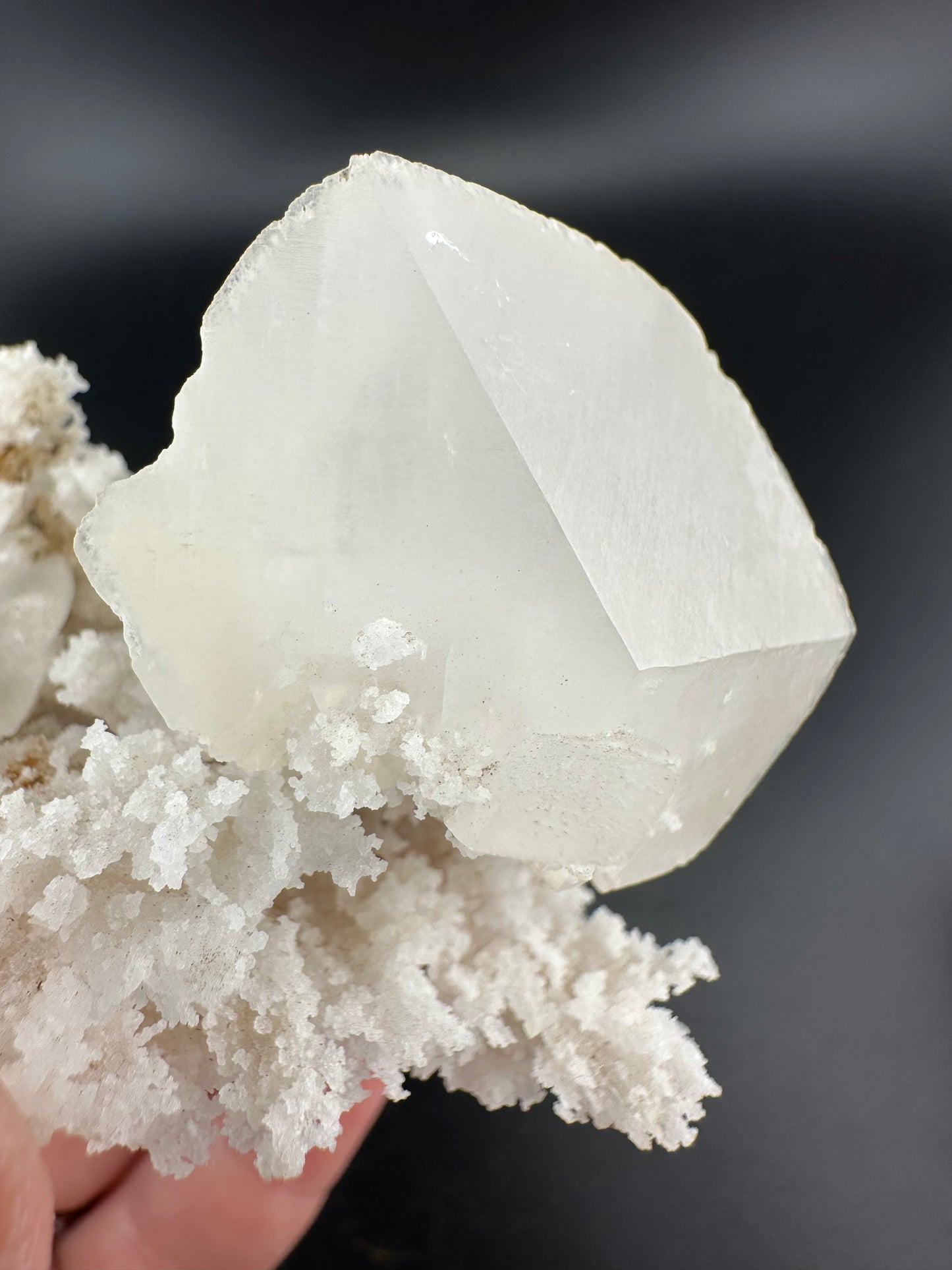 rhombohedral Calcite on Aragonite, Cadman Quarry, Washington, USA